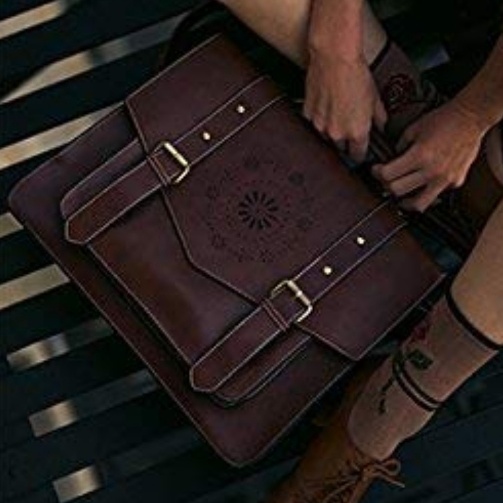 Vintage Ecosusi PU Leather Laptop Satchel Bag!